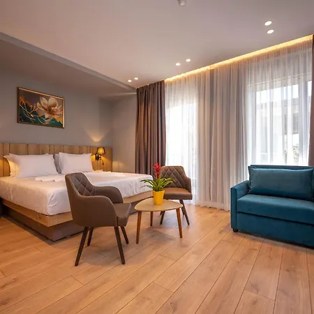 Azure 酒店 Sarandë