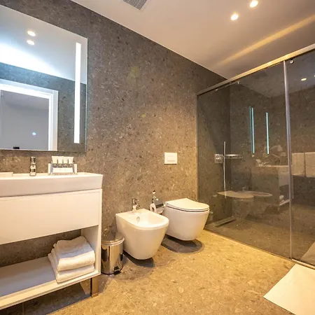 Azure 4* Sarandë